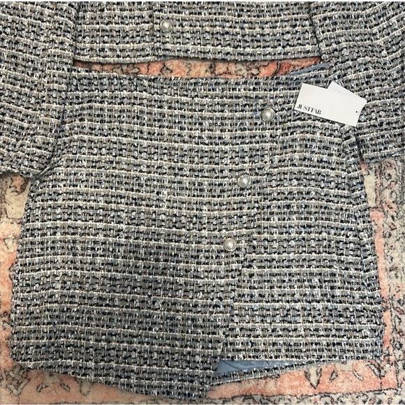 Just Fab brand- 2piece tweed suit-size XL - Picture 3 of 6